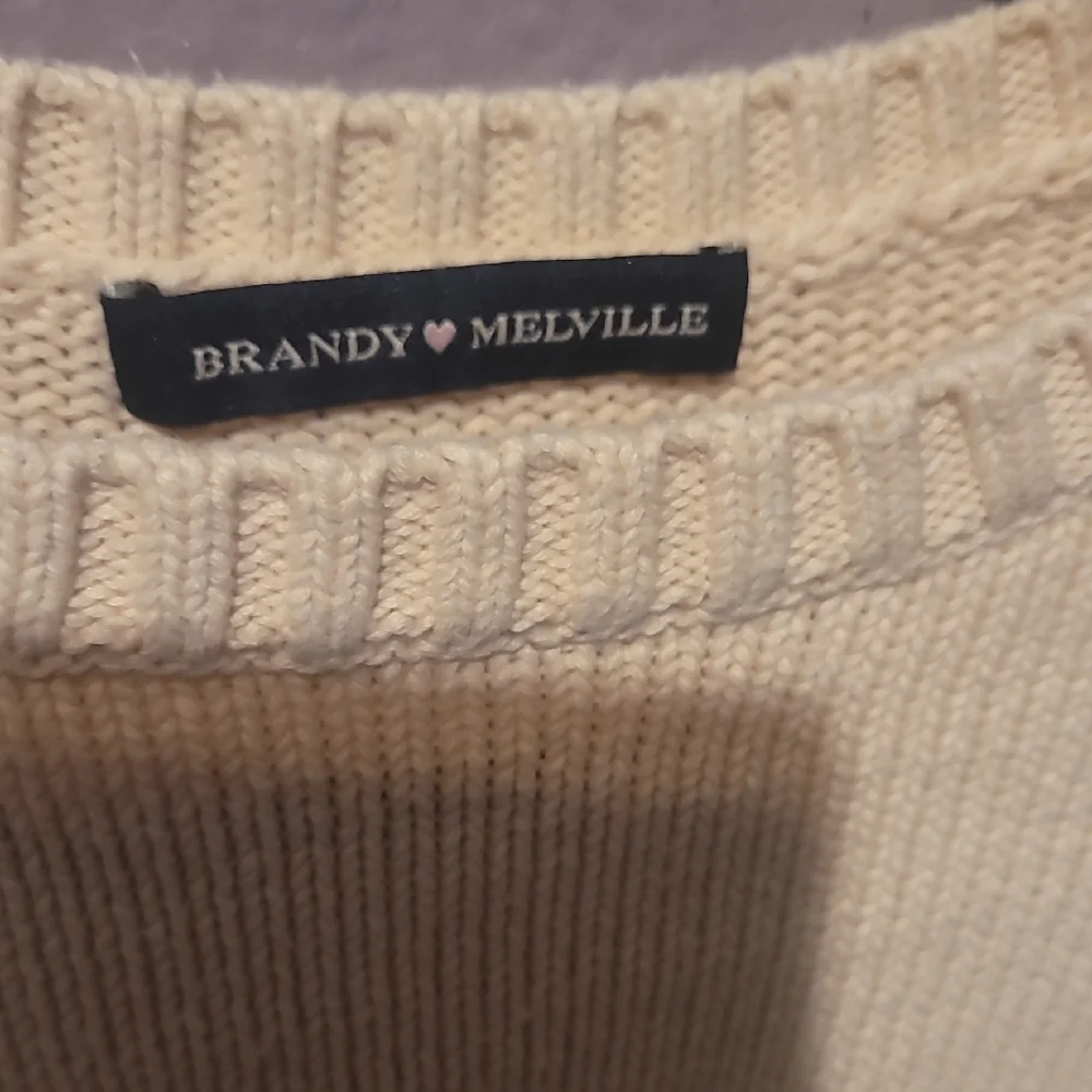Brandy Melville Cream and Gray Striped Crewneck Sweater